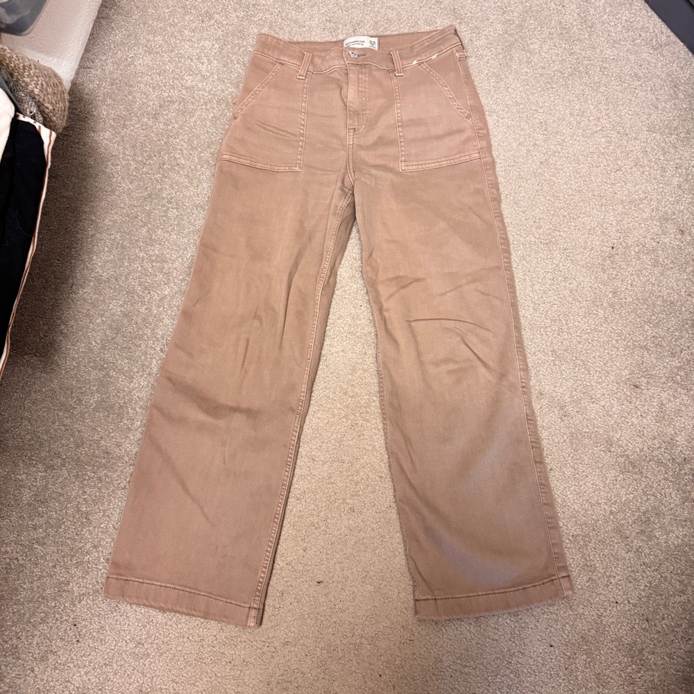 NWT Abercrombie Kids High Rise Wide Leg Pants- 15/16S
